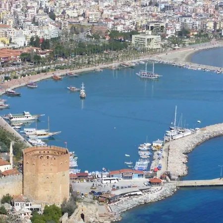 Charming With A Pool Holiday home Alanya