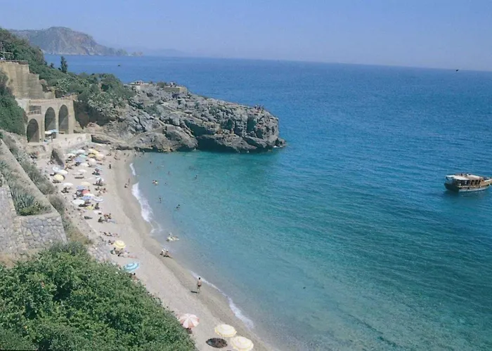 Charming With A Pool *