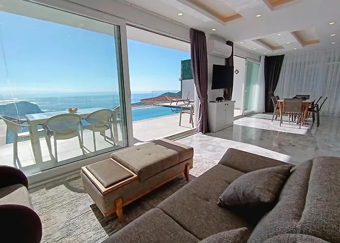 Charming With A Pool Дом отдыха Алания