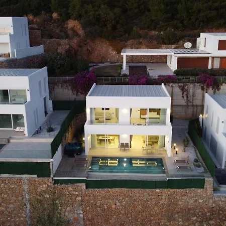 Charming With A Pool